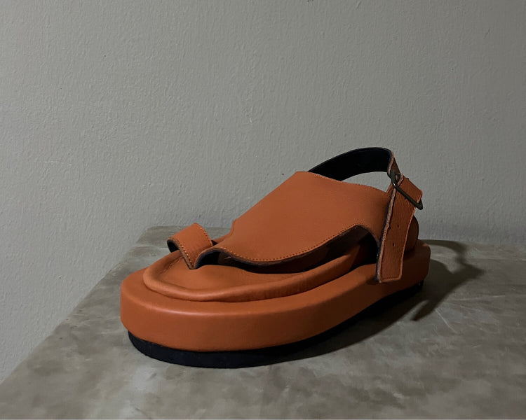 KKERELE Vie Lightweight Leather Sandal