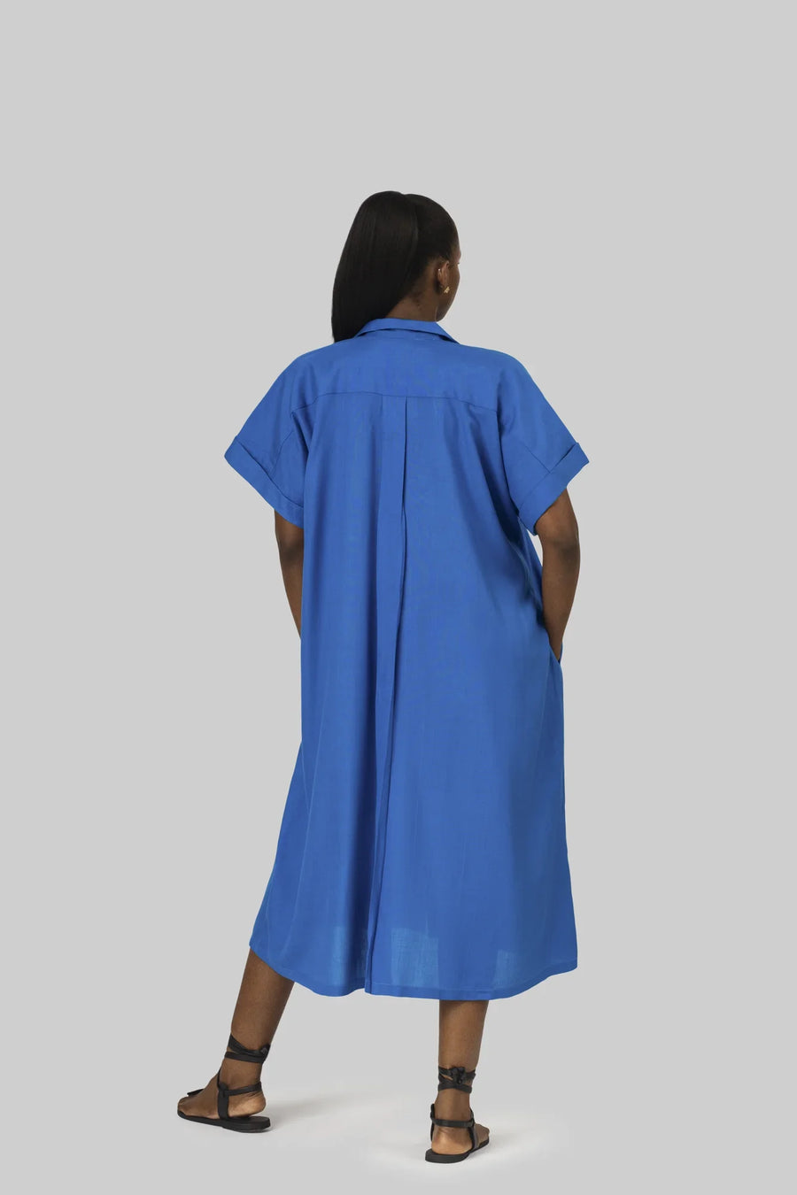 Kena Dress II Loose fit Midi dress with pockets