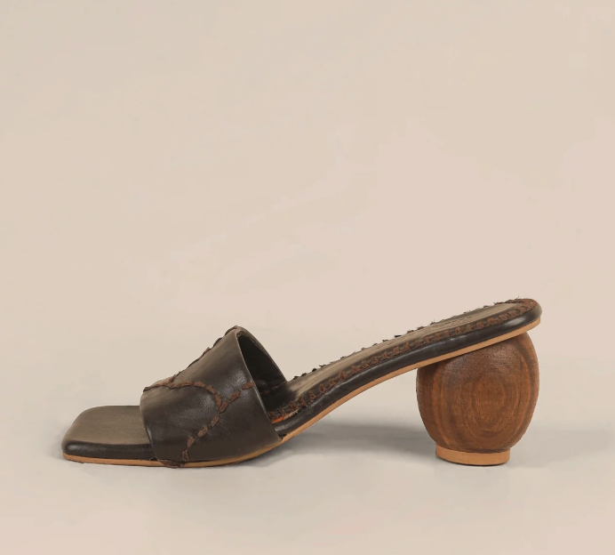 Maliko Hand Embroidered Round Heel UJU Sandals