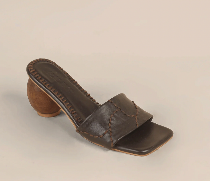 Maliko Hand Embroidered Round Heel UJU Sandals