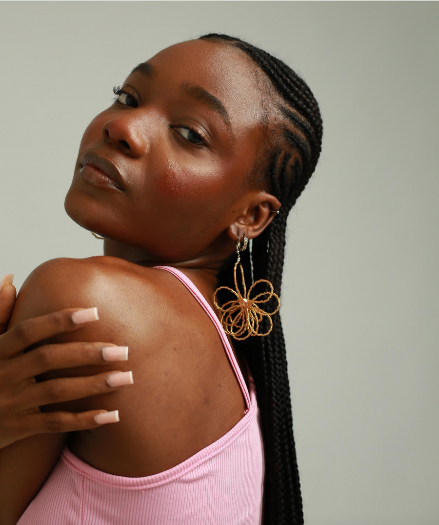 Mairachamp Bloom Wire DAFFODIL Gold Earrings