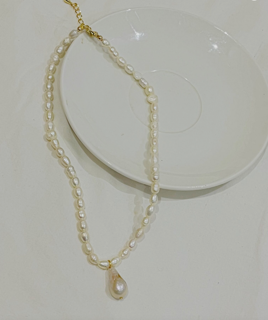 Mairachamp MISSO Teardrop Pearl Pendant Necklace