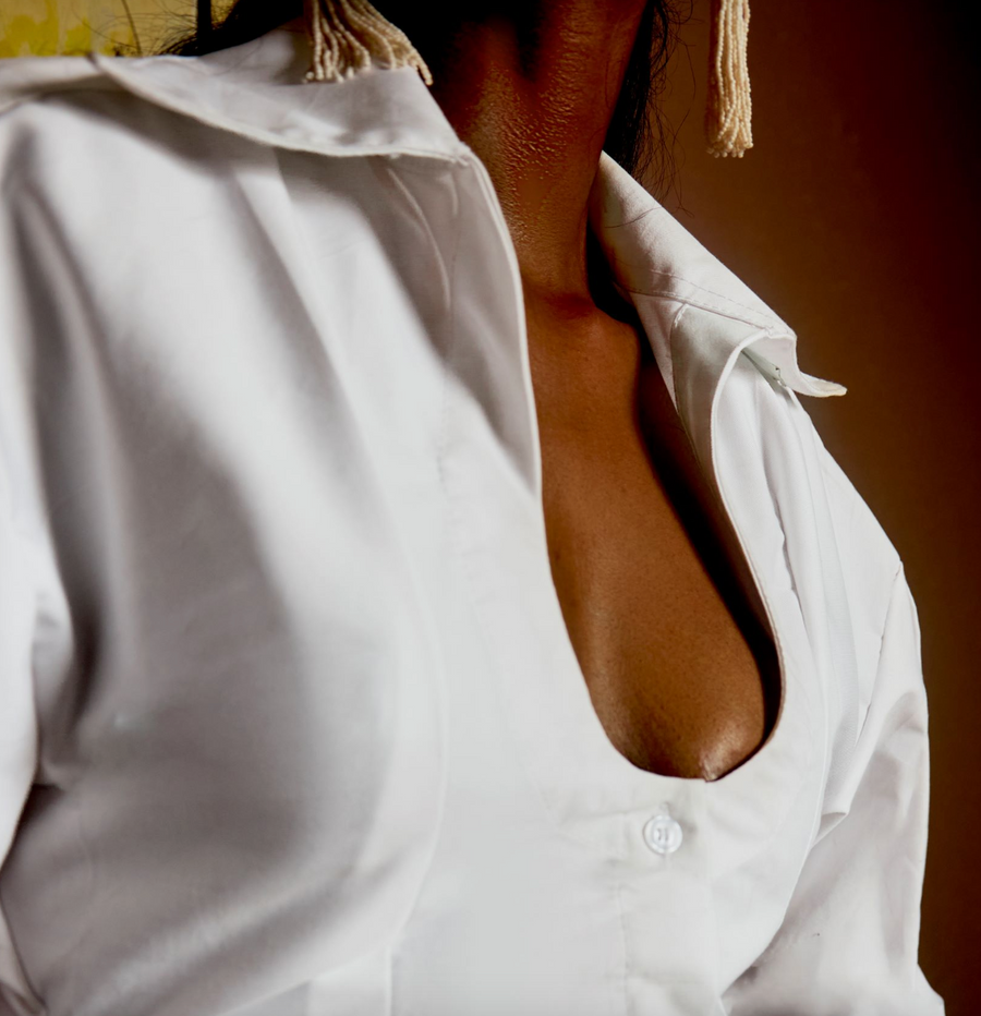 Sisè Contour-Cut Button Scoop shirt