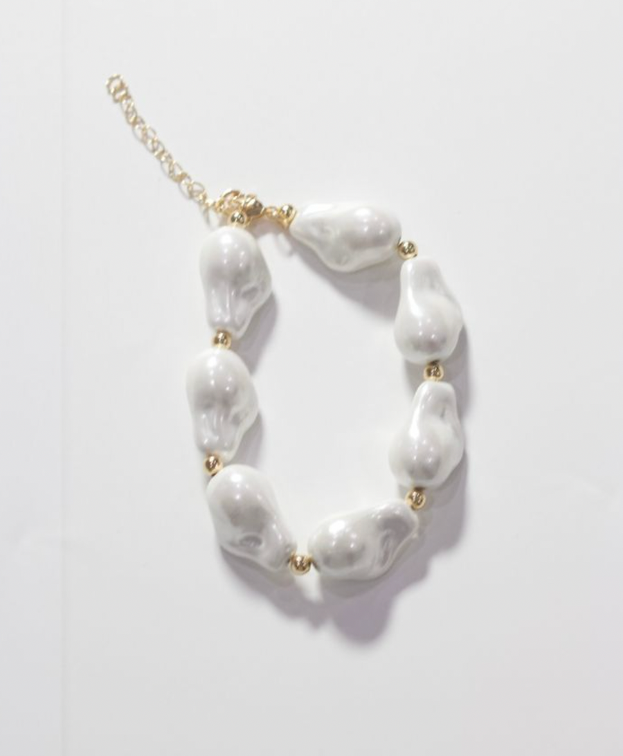 Mairachamp VERA Minimal Organic Pearl Bead Bracelet