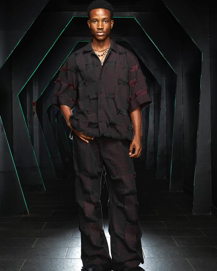 Busumuru II Shirt & Trouser - Black
