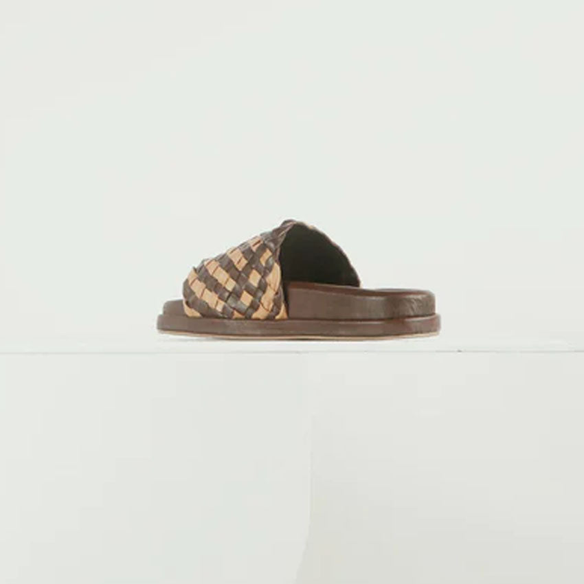 Beejay Hand Woven Slippers
