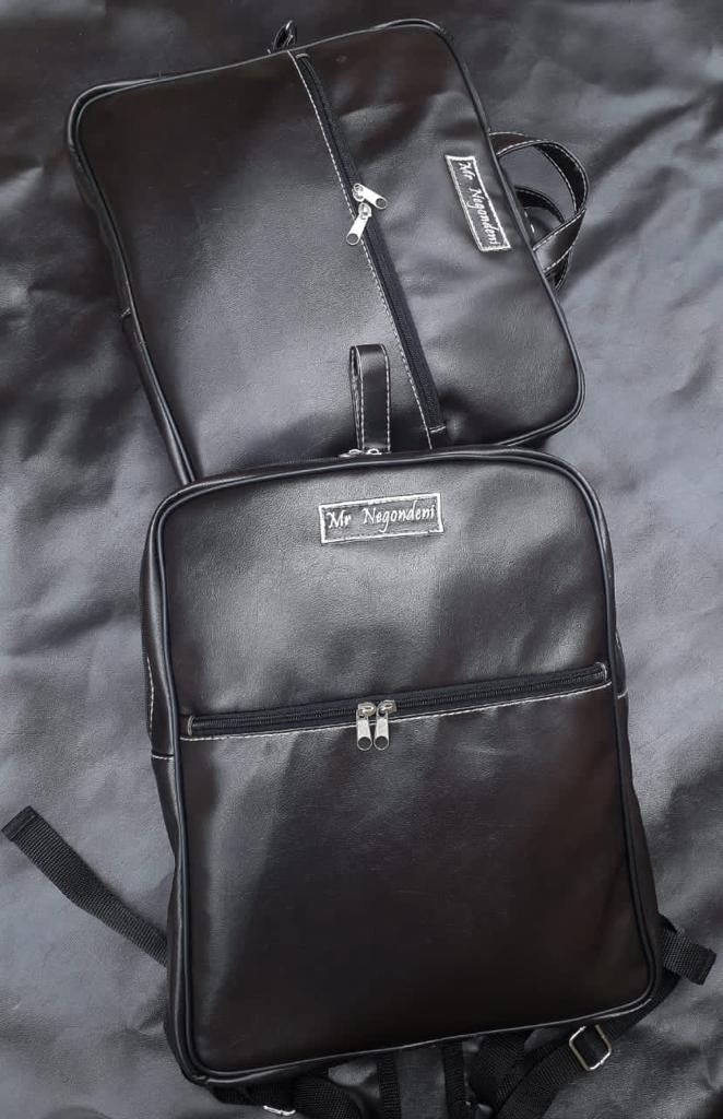 Umanhambayedwa Leather Set - Black